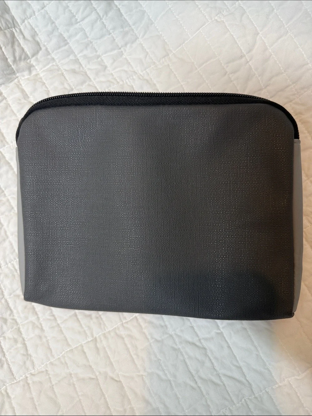 Tumi Two-Tone Gray and Charcoal Toiletry Pouch